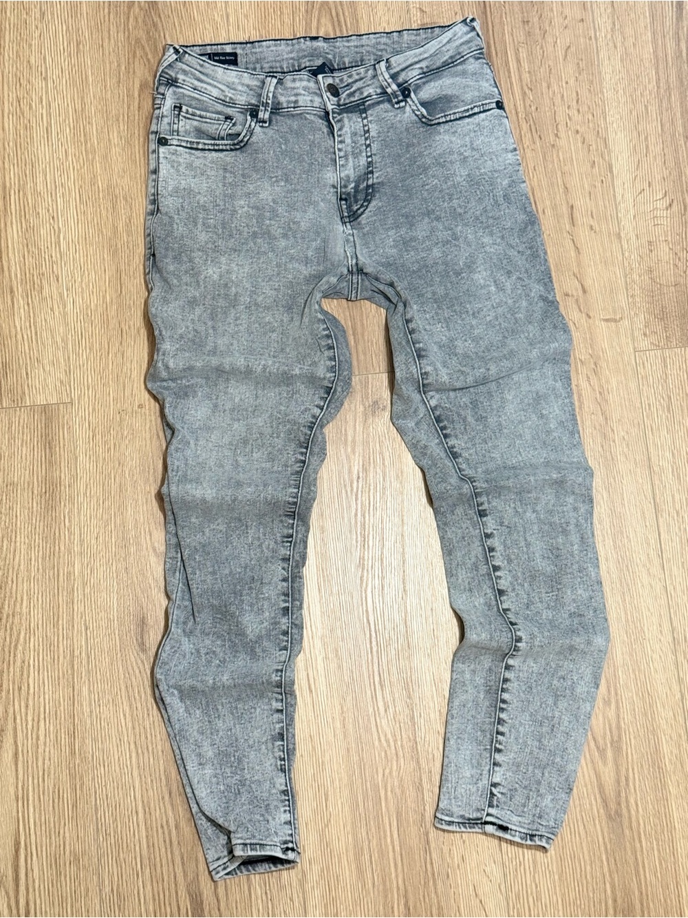 True Religion Women's Skinny Jeans in Faded Gray Wash